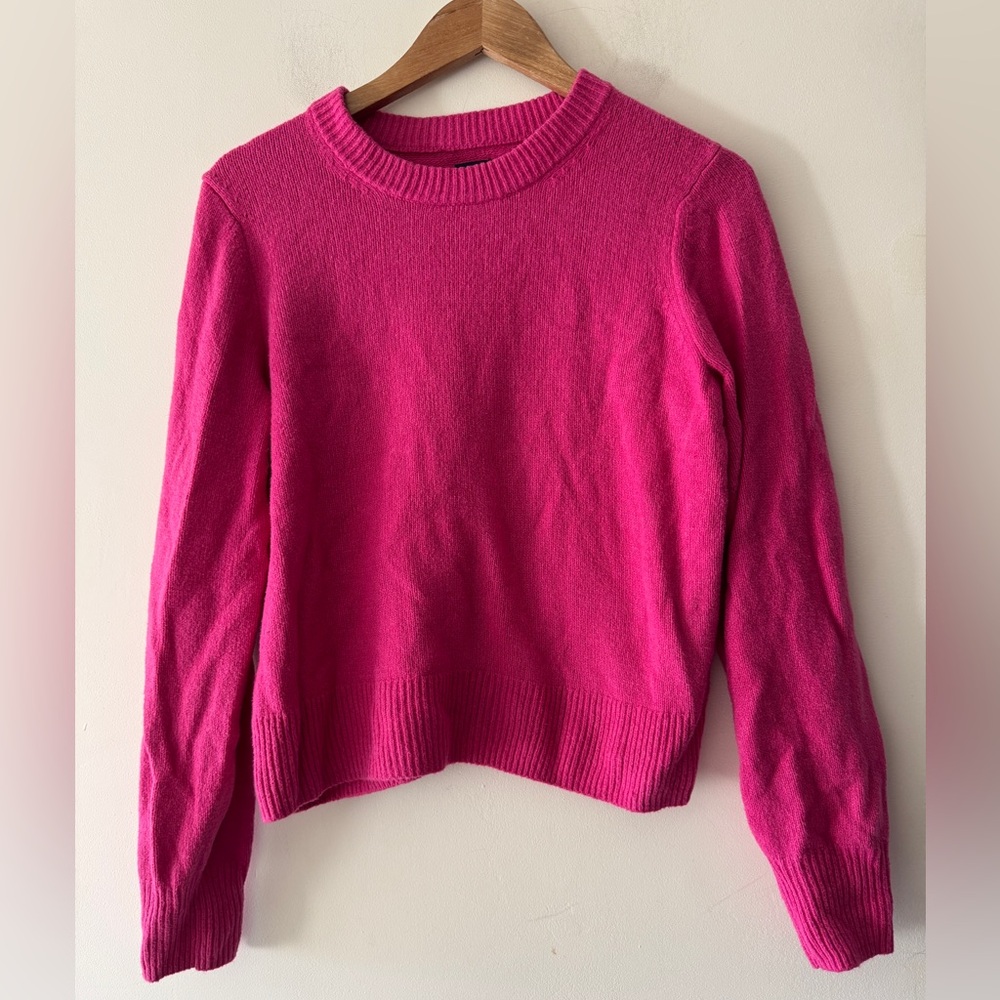 GAP Hot Pink Crewneck Sweater